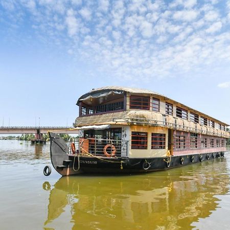 Alappuzha Sreekrishna Houseboat C/O Sreekrishna Ayurveda Panchakarma Centre酒店 外观 照片