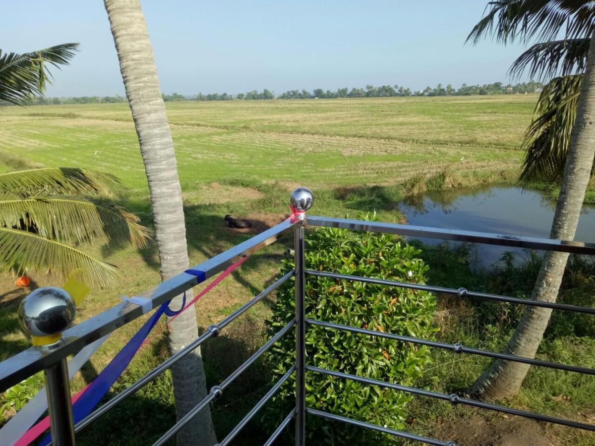 Alappuzha Sreekrishna Houseboat C/O Sreekrishna Ayurveda Panchakarma Centre酒店 外观 照片