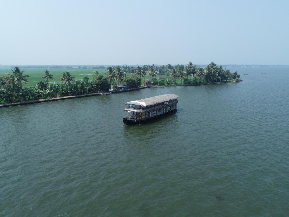 Alappuzha Sreekrishna Houseboat C/O Sreekrishna Ayurveda Panchakarma Centre酒店 外观 照片