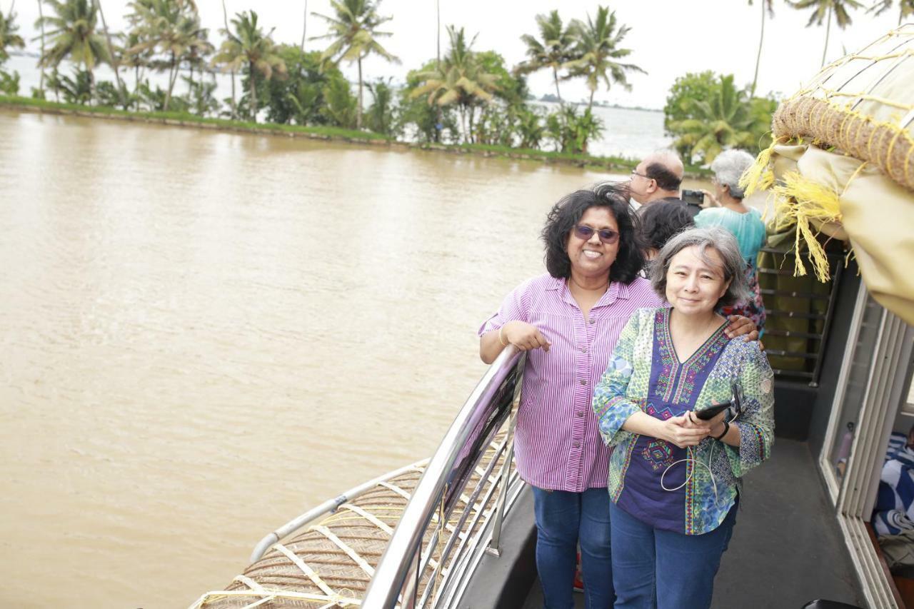 Alappuzha Sreekrishna Houseboat C/O Sreekrishna Ayurveda Panchakarma Centre酒店 外观 照片